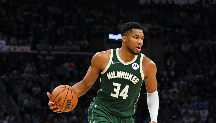 mk体育网页-从今夜密尔沃基雄鹿豪取连胜到字母哥连续二十场比赛得分超过回归赛场，马赛围绕法国杯门线救险的简单介绍